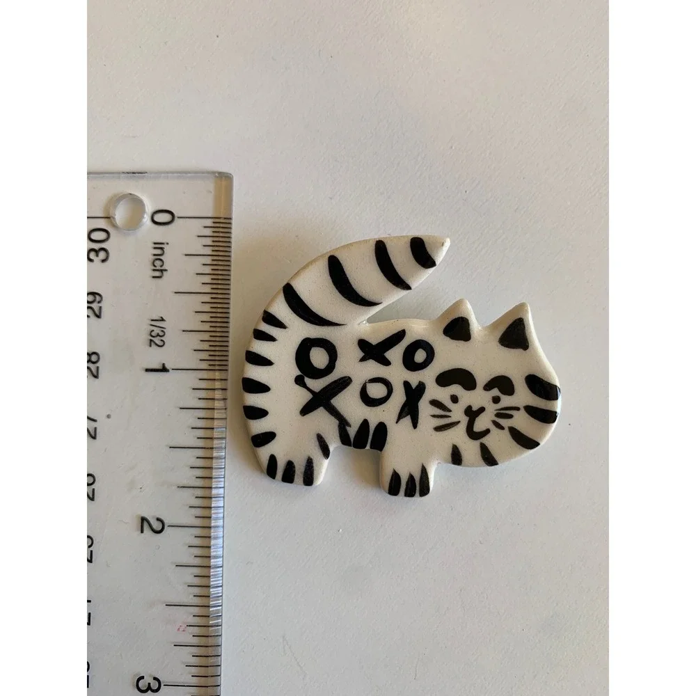 Vintage Hand Painted Ceramic Cat Brooch Pin XOXO Black White Striped Tabby